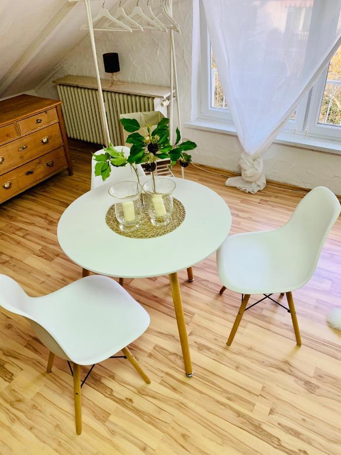 Studio Apartment In Direkter Naehe Zur Uniklinik Homburg Гомбург Екстер'єр фото