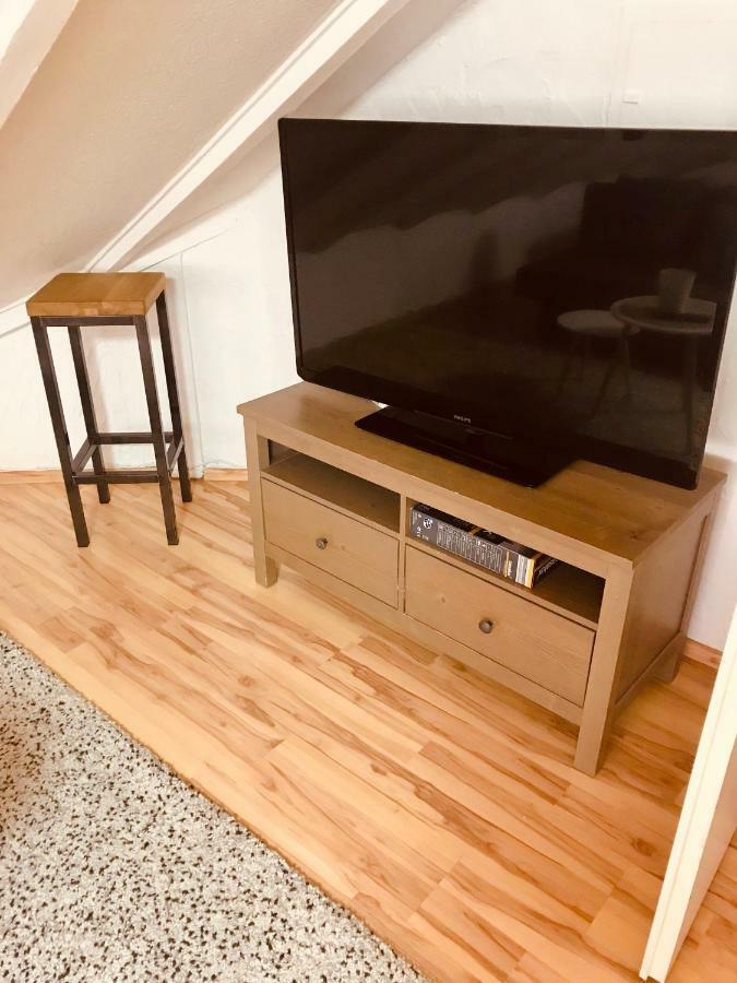 Studio Apartment In Direkter Naehe Zur Uniklinik Homburg Гомбург Екстер'єр фото