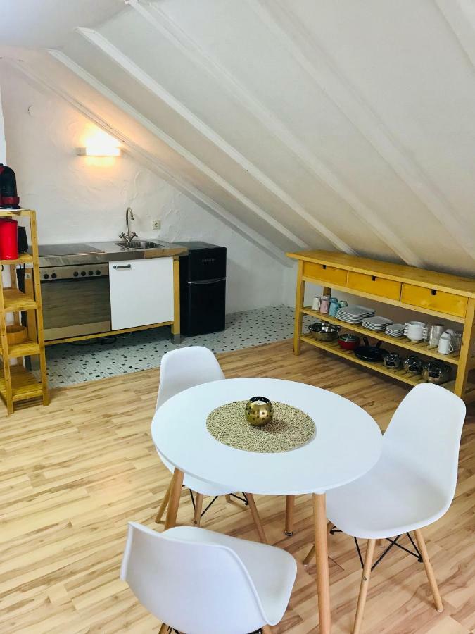 Studio Apartment In Direkter Naehe Zur Uniklinik Homburg Гомбург Екстер'єр фото